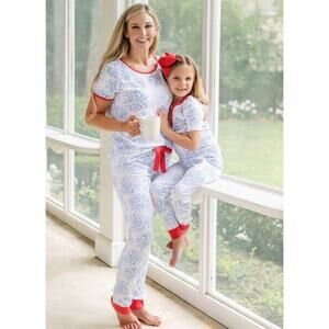 The Beaufort Bonnet Company Women's Pajama Set Boom Sizzle Pop Size XS NWT